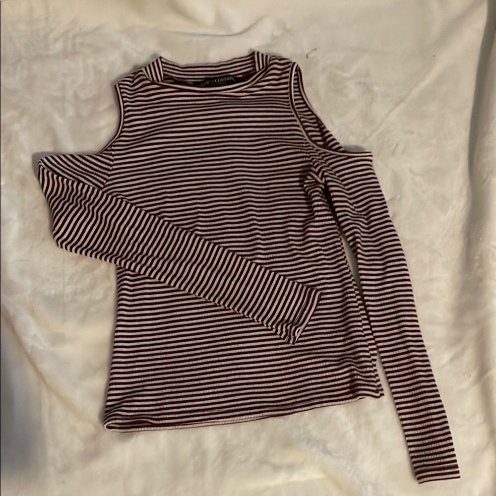 One Clothing Red and White Asymmetrical Cut Out Blouse